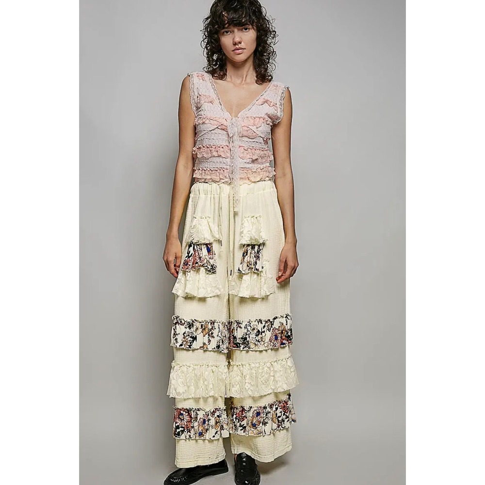 193. New POL Double Gauze Lace Ruffle Wide Leg Pants Floral Elastic Waist Boho - Picture 3 of 3